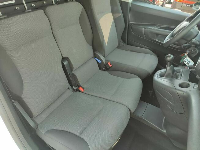 Toyota Proace City Salon polska fv23