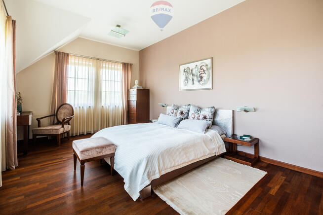 Współczesny zamek w Srebrnej Górze