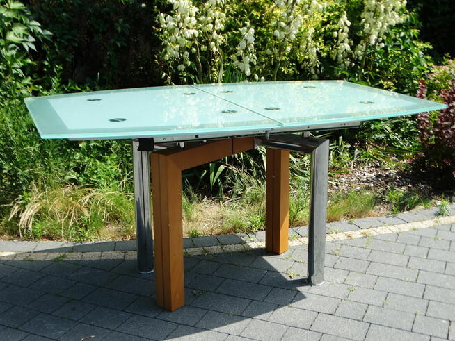 Stół do salonu szklano-drewniany rozkładany