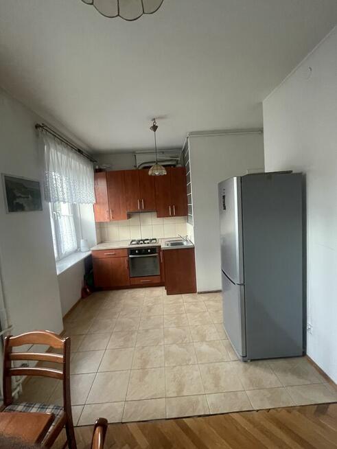 Stary Żoliborz dwupokojowe mieszkanie w kamienicy