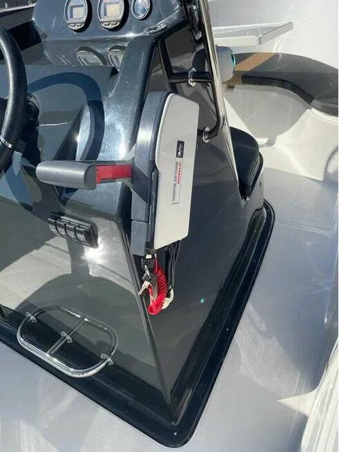 Łódka Motorowa Holiday 650+silnik Yamaha 130kM