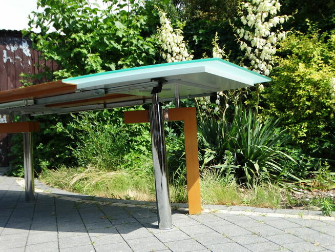 Stół do salonu szklano-drewniany rozkładany