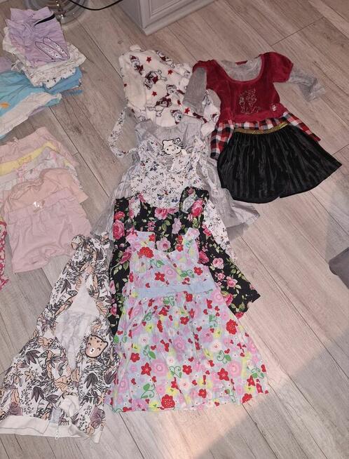 Sprzedam pakę ubrań dla dziewczynki (rozmiar 80–104)