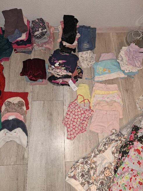 Ubrania (paka) dla dziewczynki rozmiar 80-104