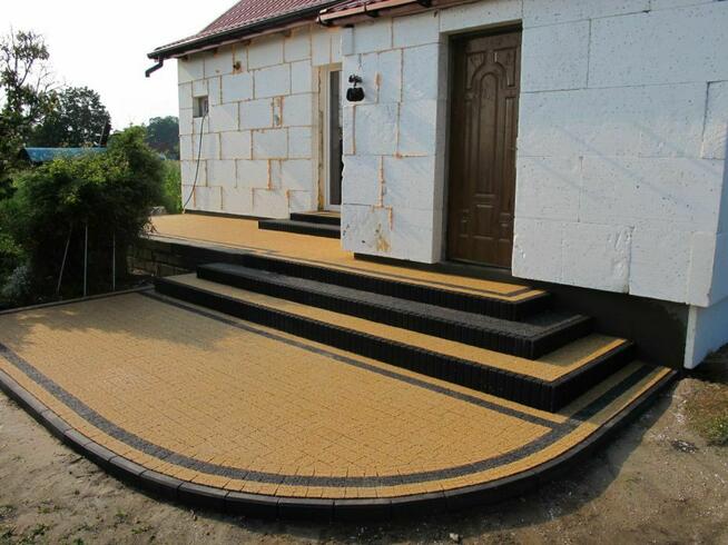 Usługi brukarskie, układanie kostki brukowej.