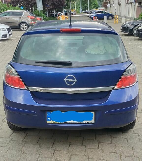 Opel Asta 2009r. 105km