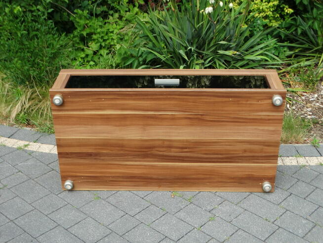 Niska szafka z dwoma szufladami czarny połysk/czarna śliwka