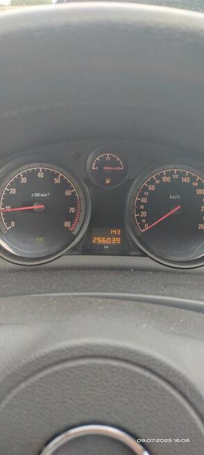 Opel Asta 2009r. 105km