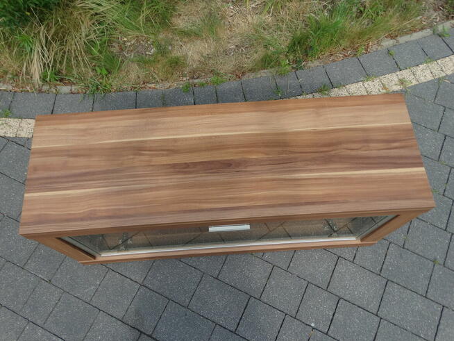 Wisząca witryna szklana, półka