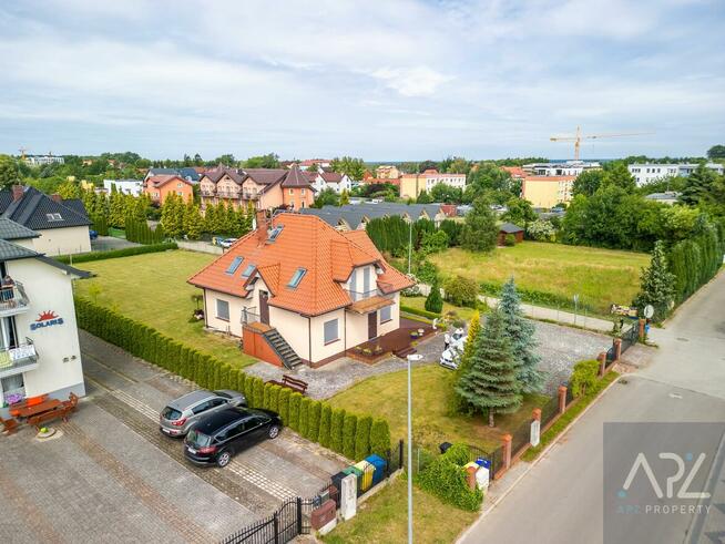 Dom Ustronie Morskie, Osiedlowa