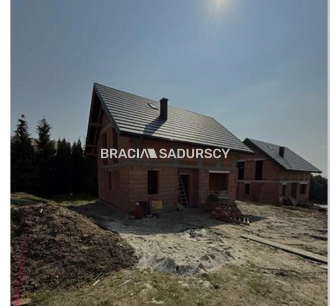 Dom Wilków gm. Kocmyrzów-Luborzyca Wilków, Wilków, Brzeziny