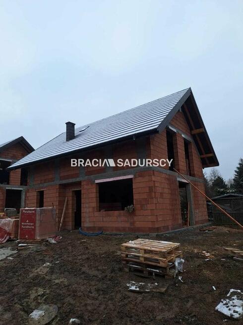 Dom Wilków gm. Kocmyrzów-Luborzyca Wilków, Wilków, Brzeziny