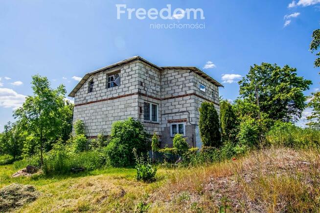 Siedlisko pod Chełmem z domem murowanym, 10 ha
