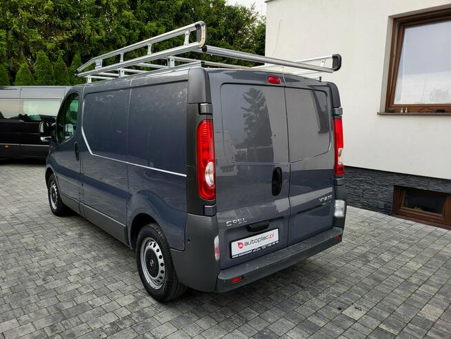 Opel Vivaro ** Przebieg 113 Tys Km ** 2,0 DCI ** Klimatyzacja ** Bagaznik Dachowy