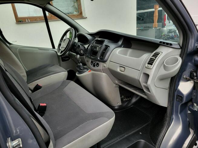 Opel Vivaro ** Przebieg 113 Tys Km ** 2,0 DCI ** Klimatyzacja ** Bagaznik Dachowy