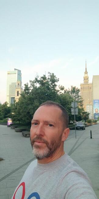 Szukam dziewczyny poniżej 55 lat