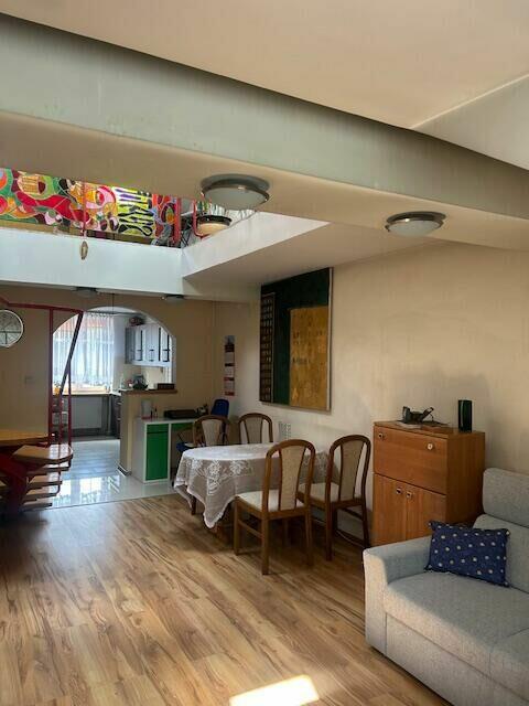 Na sprzedaż dom z lokalem uzytkowym centrum