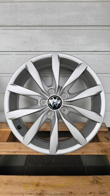 Felgi aluminiowe Vw Golf 6 7 Seat Skoda Audi 17 5x112 Et34