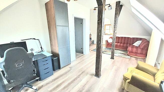 Stylowy dworek do wynajęcia – Bobrza, 10 min. od Kielc, staw