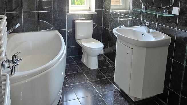 4 POKOJE Z 2 TARASAMI I GARAŻEM NA KABATACH