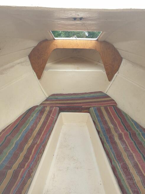 Sprzedam żaglówkę