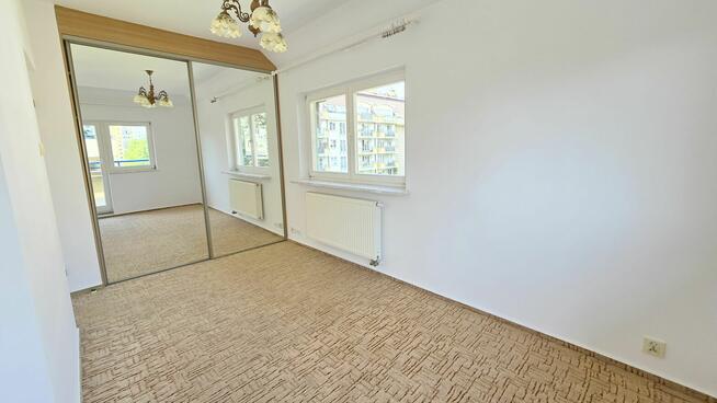 4 POKOJE Z 2 TARASAMI I GARAŻEM NA KABATACH