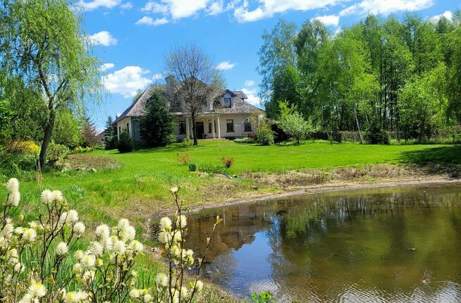 Stylowy dworek do wynajęcia – Bobrza, 10 min. od Kielc, staw
