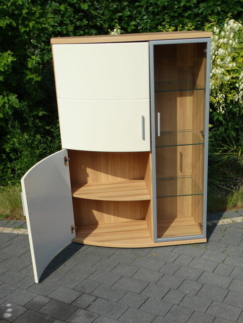 Szafka witryna jasna szklane półki ośw. led