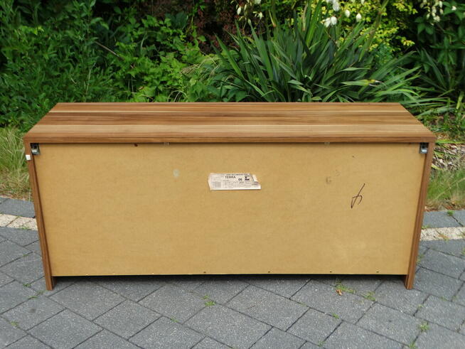 Wisząca witryna szklana, półka