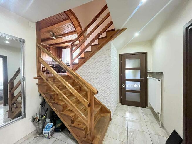 Gotowy do zamieszkania, z pięknym ogrodem i dwoma tarasami