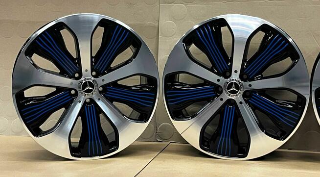 20 Mercedes EQC N293 C293 A2934010300 A2934010500 7,5J 8,5J