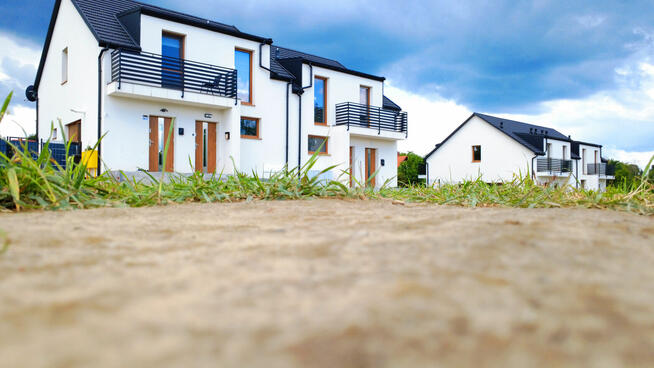 Kameralne osiedle mieszkaniowe w Leżajsku.