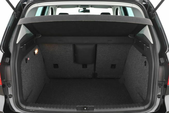 Volkswagen Tiguan 2013 niski przebieg, bardzo dobry stan te