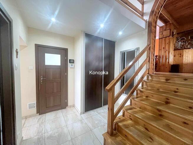 Gotowy do zamieszkania, z pięknym ogrodem i dwoma tarasami