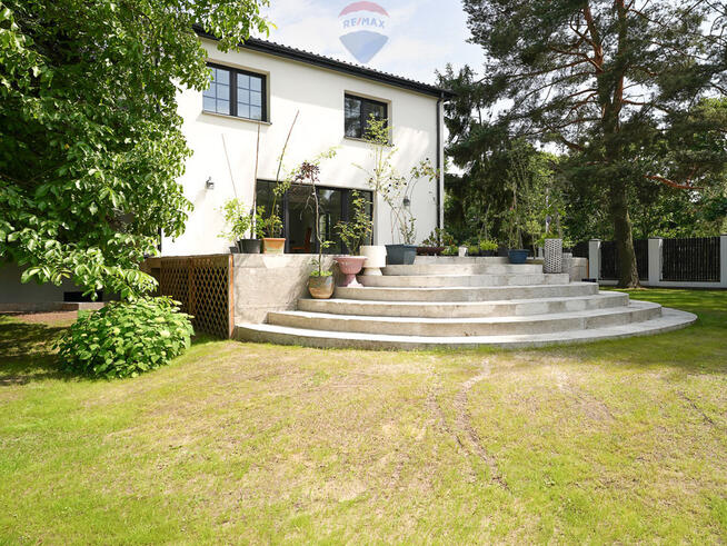 Willa|obok PODKOWY LEŚNEJ i MILANÓWKA|DUŻA DZIAŁKA