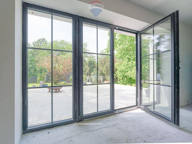 Willa|obok PODKOWY LEŚNEJ i MILANÓWKA|DUŻA DZIAŁKA