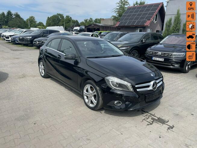Mercedes A 200 Skóra Kamera cofania Podgrzewanie