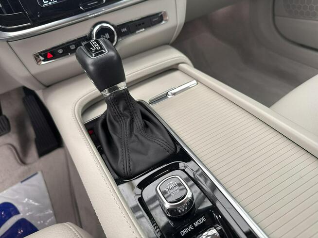 Volvo V90 2,0 D4(190 KM) AWD Momentum + Skórzana Tapicerka Salon PL Faktura VAT