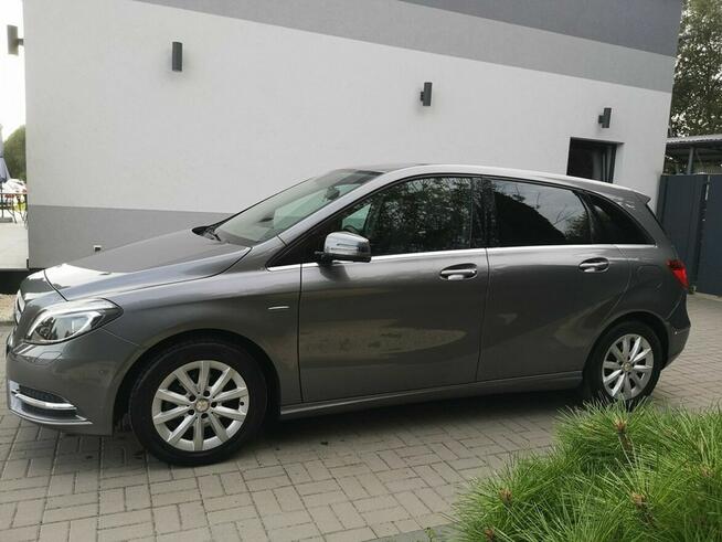 Mercedes B 180 1,6 16v 122KM # Klimatronik# Navi # Alu Felgi # Servis #Ledy#Gwarancja