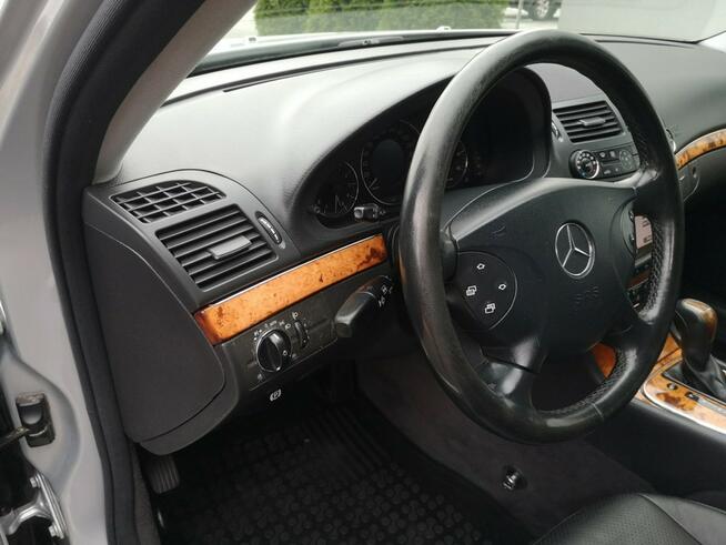 Mercedes E 280 3.0 V6 CDI190KM Klimatronic Tempomat Skóra Navi Alu Xenon Automat