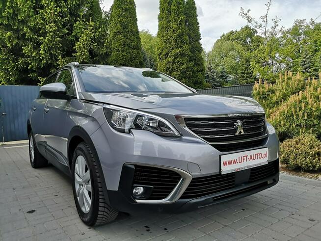 Peugeot 5008 1,5 HDI 130KM Klimatr Navi Kamera Ledy ALU 17 7 osób Gwarancja