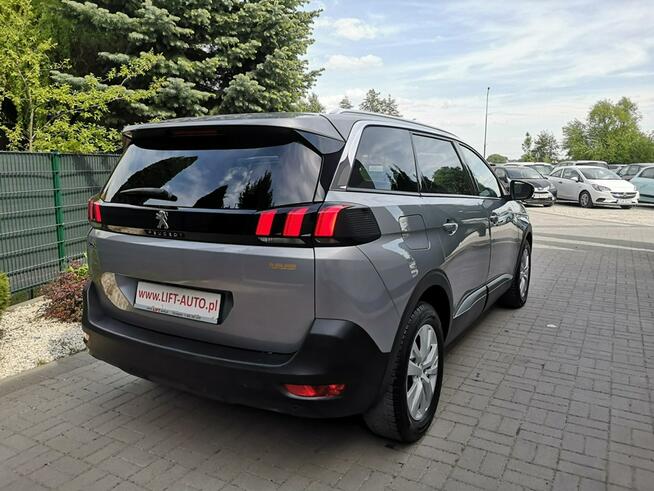 Peugeot 5008 1,5 HDI 130KM Klimatr Navi Kamera Ledy ALU 17 7 osób Gwarancja