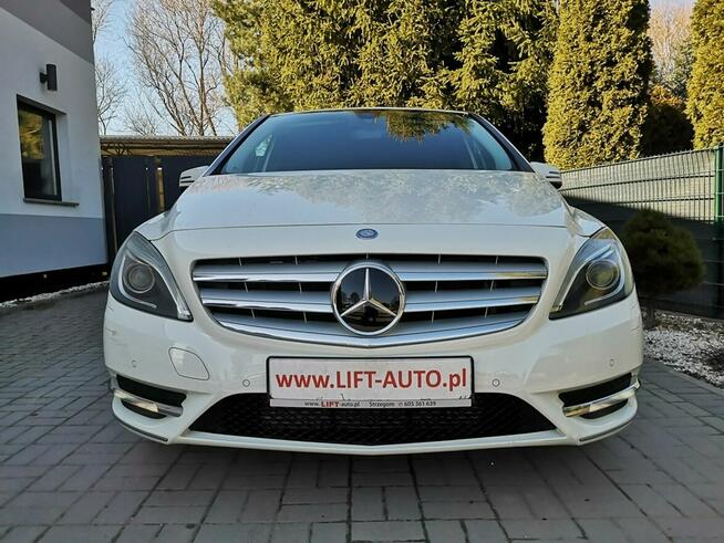 Mercedes B 180 1.8 CDI 109KM Klimatr Navi Isofix Parktronic Alu Led Bixenon Gwarancja