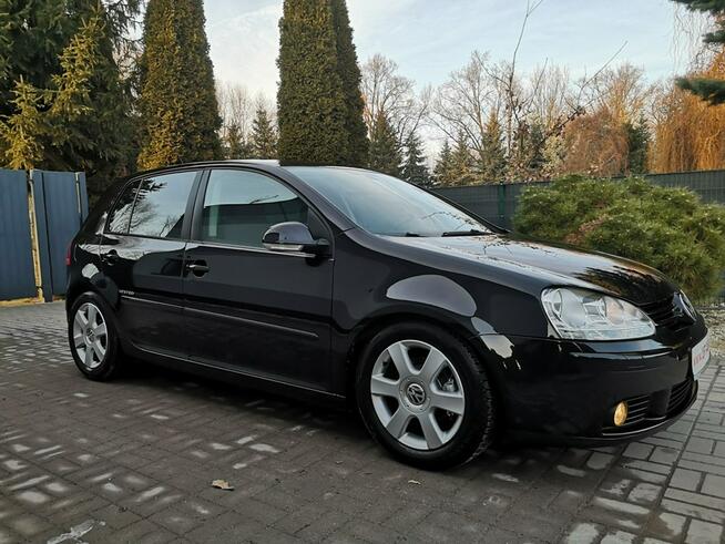 Volkswagen Golf 1.6 MPI 102KM Klimatronic Tempomat Isofix Alu Halogeny Serwis