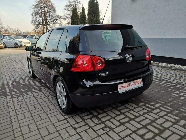 Volkswagen Golf 1.6 MPI 102KM Klimatronic Tempomat Isofix Alu Halogeny Serwis