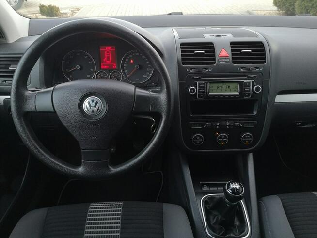 Volkswagen Golf 1.6 MPI 102KM Klimatronic Tempomat Isofix Alu Halogeny Serwis