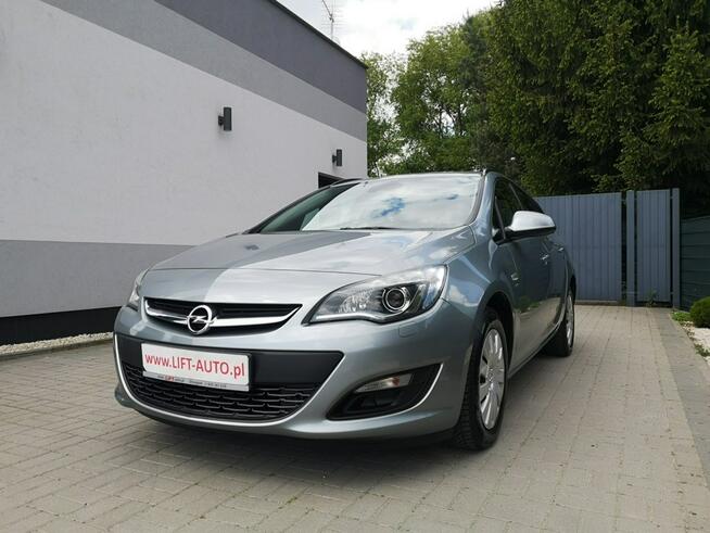 Opel Astra 1.4 16v 140KM Klimatronik Tempomat  LIFT NAVI Bi Xenon Ledy  Gwarancja