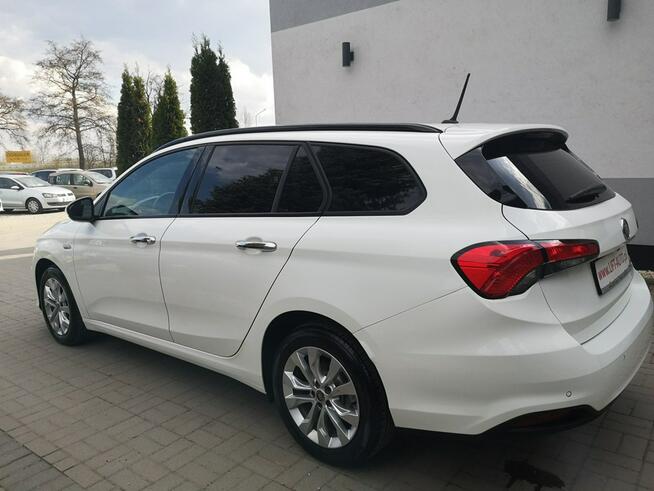 Fiat Tipo 1.6 Multijet 120KM Klimatr Navi Kamera Alu LedyTempomat Gwarancja