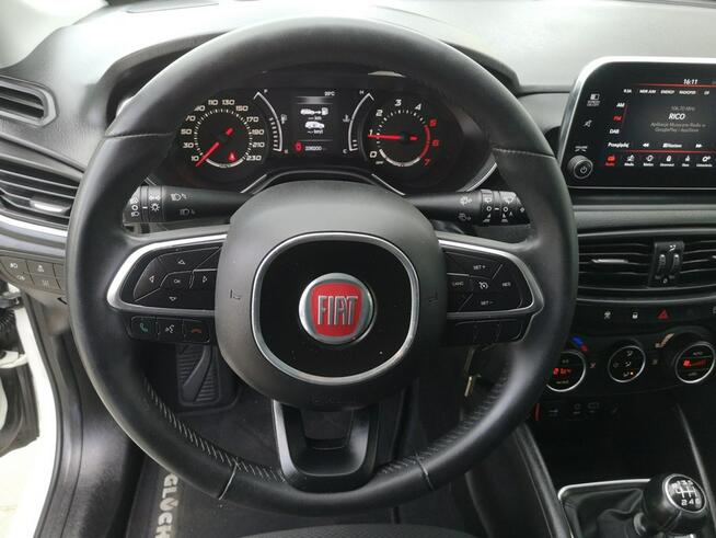 Fiat Tipo 1.6 Multijet 120KM Klimatr Navi Kamera Alu LedyTempomat Gwarancja