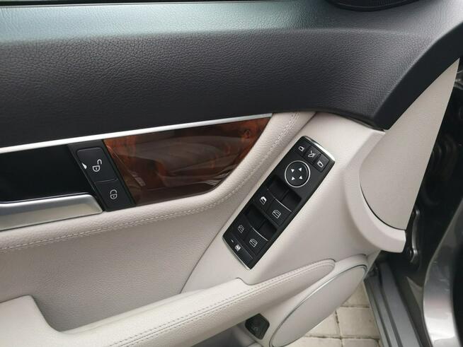 Mercedes C 200 1,8 T 184KM Klimatr Automat Nawi Elegance LIFT Tempomat Alu Gwarancja